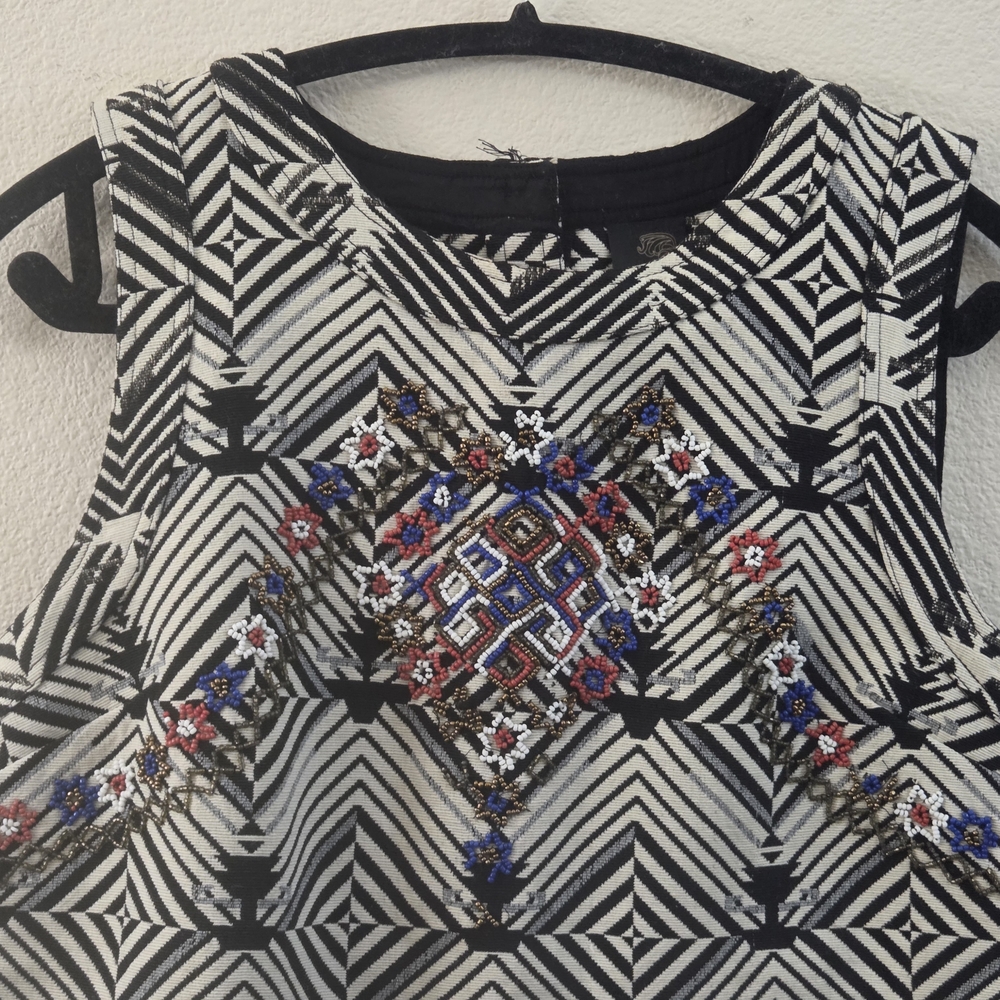 Embroidered Black & White Geometric Tank